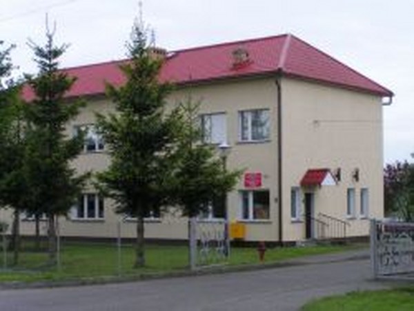 budynek MGOPS w Barwicach