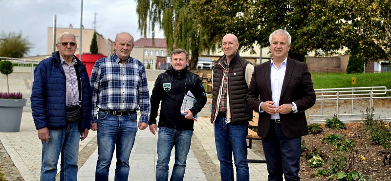 Odbiór inwestycji na Placu Mickiewicza w Barwicach