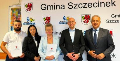 Zdjęcie z podpisania Grantów sołeckich