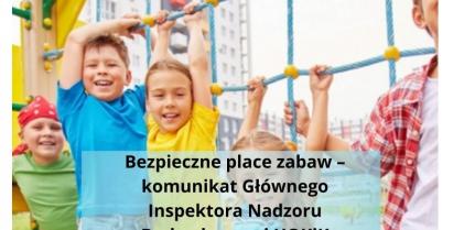 na zdjęciu dzieci na placu zabaw