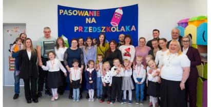 Pasowanie przedszkolaków w Szkole Podstawowej w Starym Chwalimiu