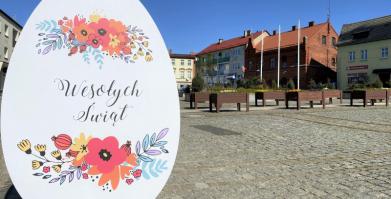 Dekoracje Wielkanocne na Placu Wolności w Barwicach