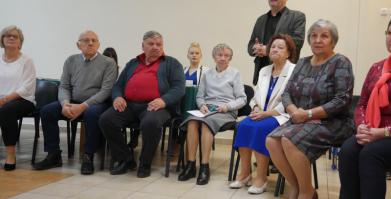 Otwarcie Klubu Seniora w Barwicach - uczestnicy seniorzy 