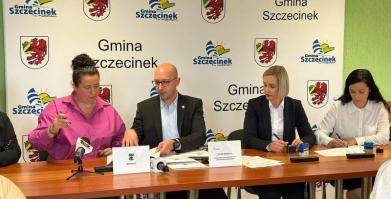 Podpisanie umów na realizację Grantów sołeckich 2024