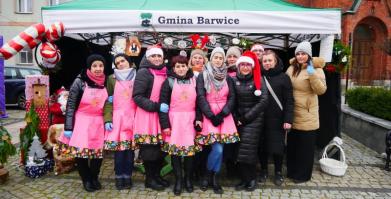 KGW Miód Malina podczas kiermaszu świątecznego