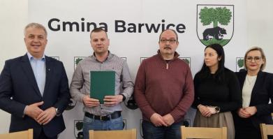 Podpisanie umów z NGO