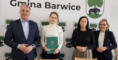Podpisanie umów z NGO