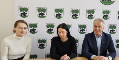 Podpisanie umów z NGO