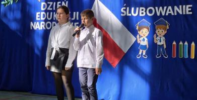 Ślubowanie kl. I i Dzień Edukacji Narodowej w Starym Chwalimiu