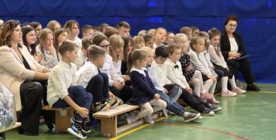 Ślubowanie kl. I i Dzień Edukacji Narodowej w Starym Chwalimiu