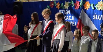 Ślubowanie kl. I i Dzień Edukacji Narodowej w Starym Chwalimiu