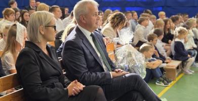 Ślubowanie kl. I i Dzień Edukacji Narodowej w Starym Chwalimiu