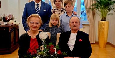 Teresa i Rajmund Kaczmarkowie ze Starego Grabiąża - Złote Gody