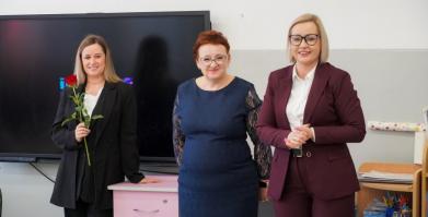 Pasowanie przedszkolaków w Szkole Podstawowej w Starym Chwalimiu