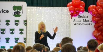 Spotkanie z sędzią Anną Marią Wesołowską w Barwicach i Starym Chwalimiu