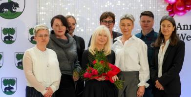 Spotkanie z sędzią Anną Marią Wesołowską w Barwicach i Starym Chwalimiu