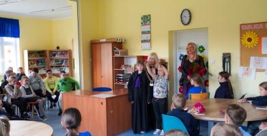 Spotkanie z sędzią Anną Marią Wesołowską w Barwicach i Starym Chwalimiu