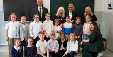 Spotkanie z sędzią Anną Marią Wesołowską w Barwicach i Starym Chwalimiu