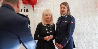 Szkolenie służb pomocowych z udziałem sędzi Anny Marii Wesołowskiej w Dworze Pomorskim w Luboradzy