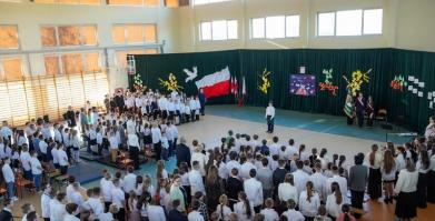 Uroczyste obchody 107. rocznicy odzyskania niepodległości w szkołach