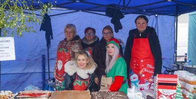 Kiermasz Świąteczny i V Konwój Strażacki w Barwicach – wyjątkowy 6 grudnia 2025r.