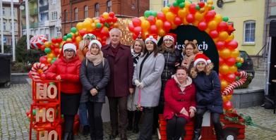 Kiermasz Świąteczny i V Konwój Strażacki w Barwicach – wyjątkowy 6 grudnia 2025r.