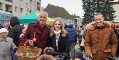 Kiermasz Świąteczny i V Konwój Strażacki w Barwicach – wyjątkowy 6 grudnia 2025r.