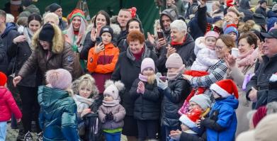 Kiermasz Świąteczny i V Konwój Strażacki w Barwicach – wyjątkowy 6 grudnia 2025r.