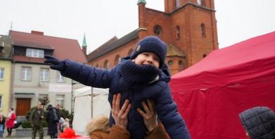 Kiermasz Świąteczny i V Konwój Strażacki w Barwicach – wyjątkowy 6 grudnia 2025r.