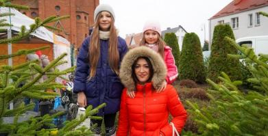 Kiermasz Świąteczny i V Konwój Strażacki w Barwicach – wyjątkowy 6 grudnia 2025r.