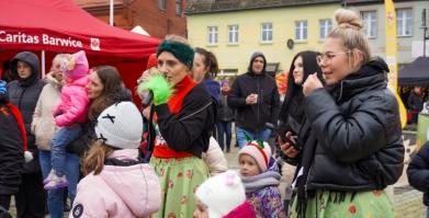 Kiermasz Świąteczny i V Konwój Strażacki w Barwicach – wyjątkowy 6 grudnia 2025r.