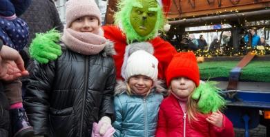 Kiermasz Świąteczny i V Konwój Strażacki w Barwicach – wyjątkowy 6 grudnia 2025r.