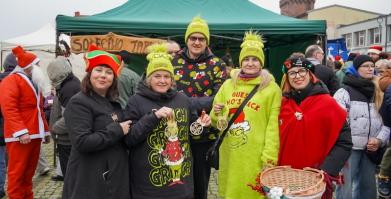 Kiermasz Świąteczny i V Konwój Strażacki w Barwicach – wyjątkowy 6 grudnia 2025r.