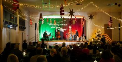 Świąteczny koncert w Sali Miejskiej w Barwicach - 7 grudnia 2025r.