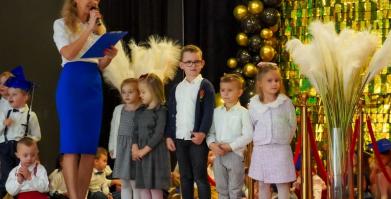 Ślubowanie przedszkolaków w Niepublicznym Przedszkolu Angielsko-Polskim Happy Land w Barwicach