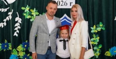 Ślubowanie uczniów klas pierwszych w Szkole Podstawowej w Barwicach