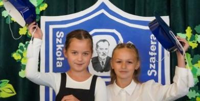 Ślubowanie uczniów klas pierwszych w Szkole Podstawowej w Barwicach