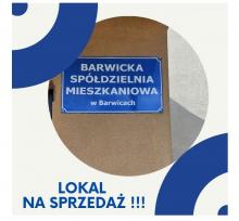 Plakat z tabliczką: Barwicka Spółdzielnia Mieszkaniowa